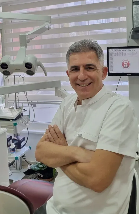 Dt. Yalın Sümer