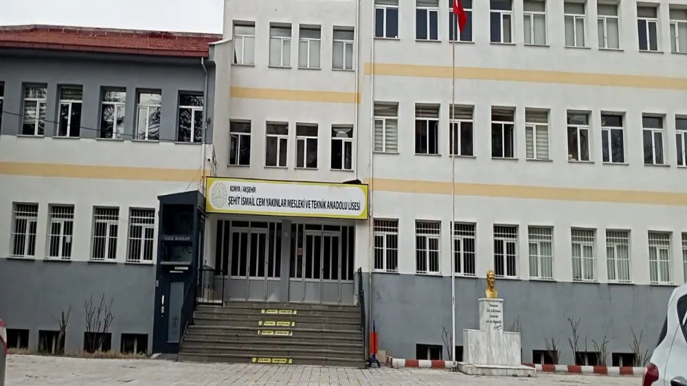 Akşehir Şehit İsmail Cem Yakınlar Ticaret Mesleki ve Teknik Anadolu Lisesi