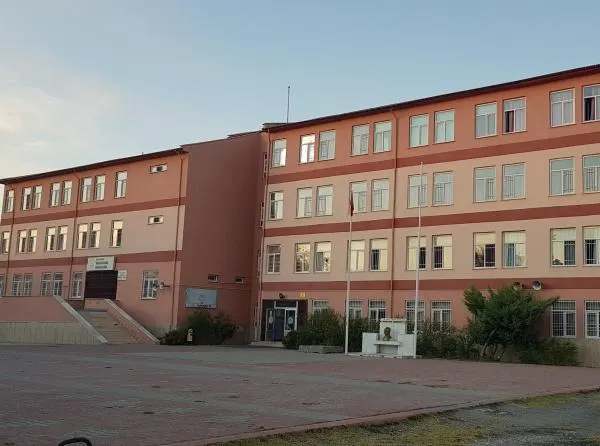 Karapınar İbrahim Gündüz Anadolu Lisesi