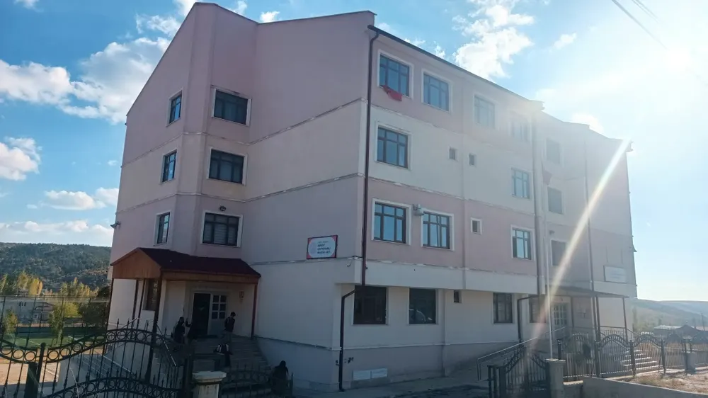 Derbent Çok Programlı Anadolu Lisesi