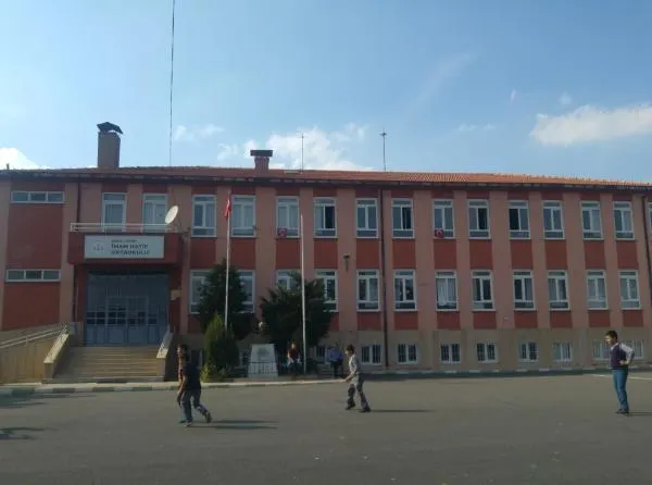 Hüyük İmam Hatip Ortaokulu