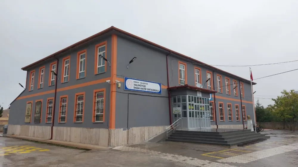 Yalıhüyük İmam Hatip Ortaokulu