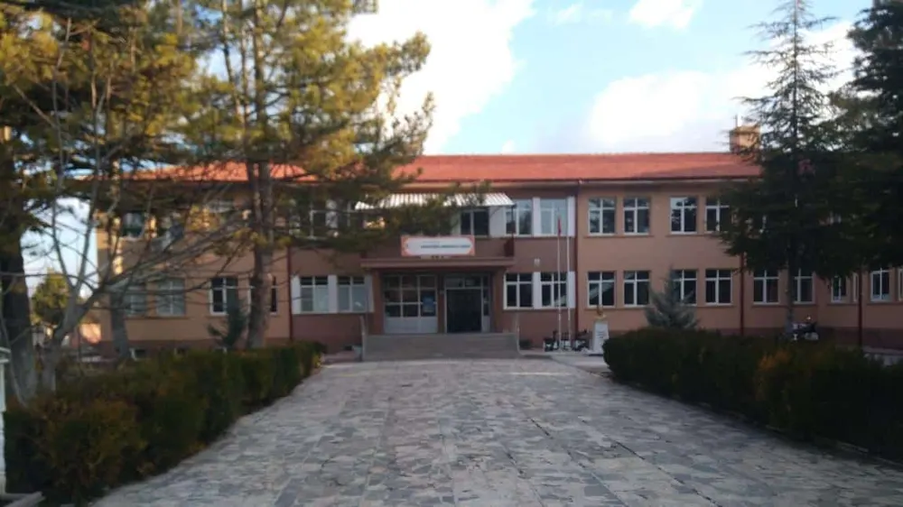 Sarayönü Anadolu Lisesi