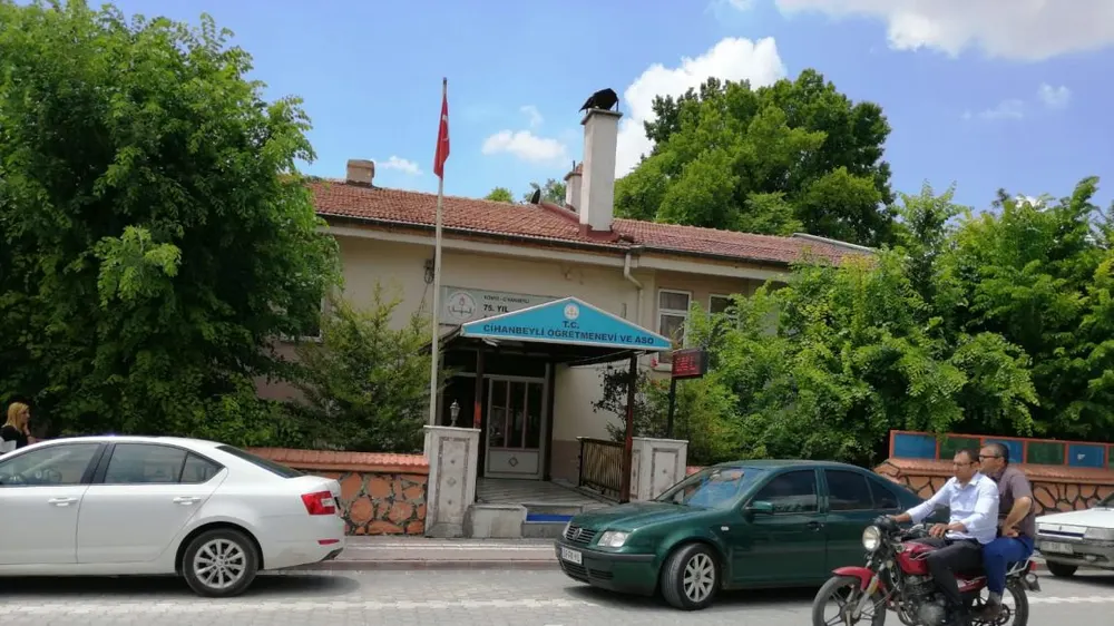 Cihanbeyli Öğretmenevi ve Akşam Sanat Okulu